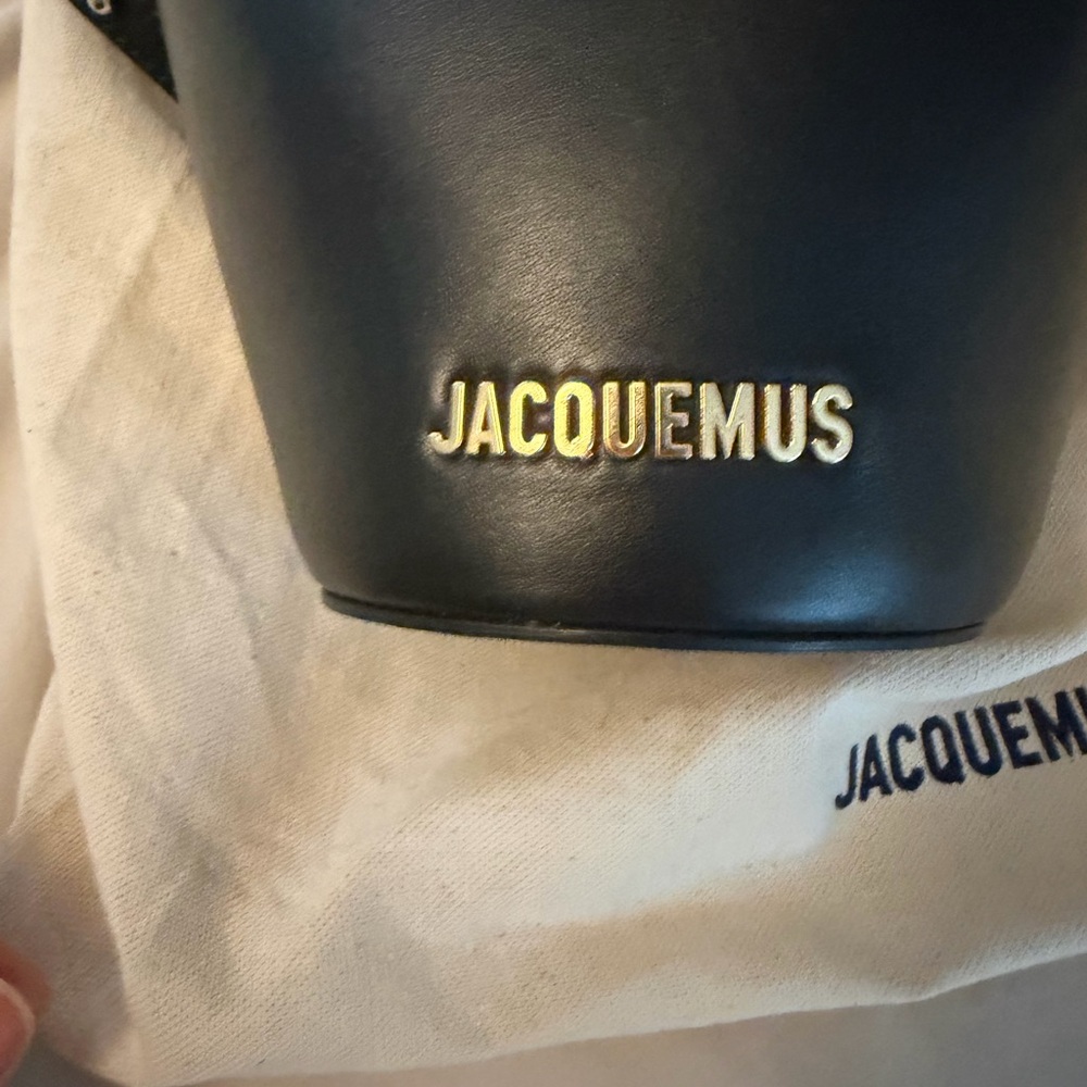 Jacquemus The Small Bambola Black Leather Bucket Bag NBW - Picture 15 of 15